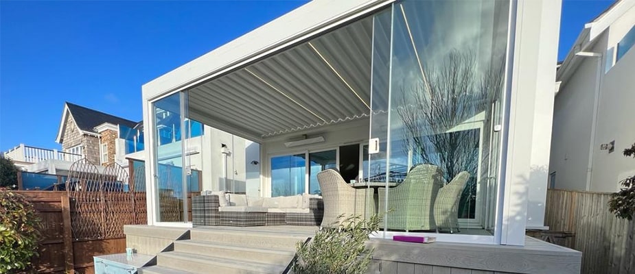 B600S pergola in Sandbanks