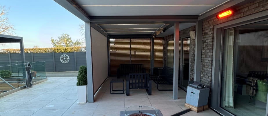 Brustor B200XL Pergola In Nottingham with Heater