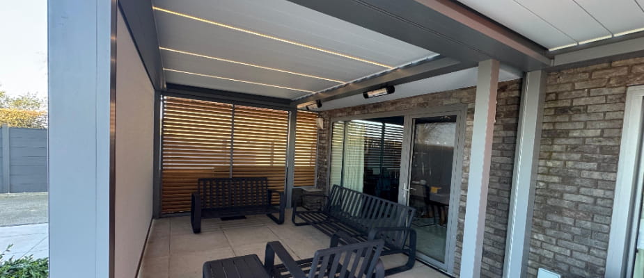 Brustor B200XL Pergola On a Home In Nottingham