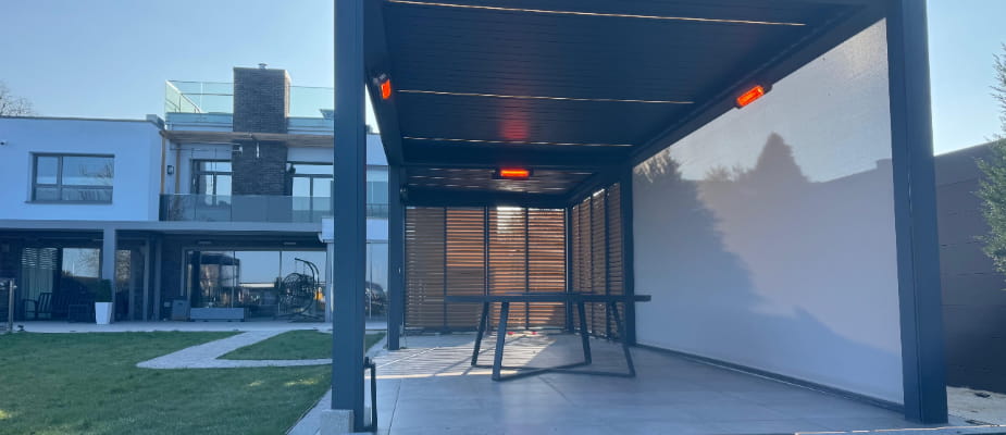 B200XL Pergolas In Nottingham