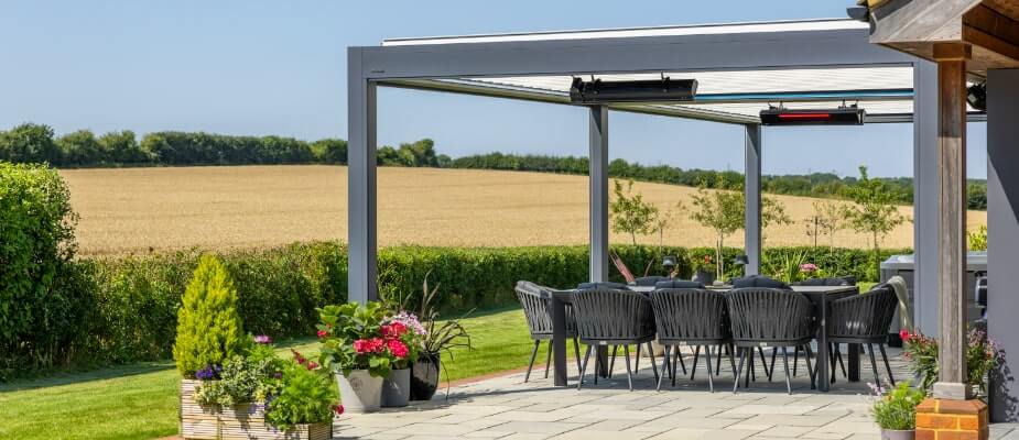 B200XL coupled pergola installation