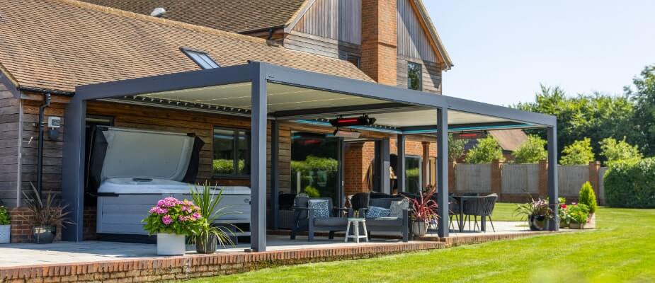 garden pergola in Basingstoke