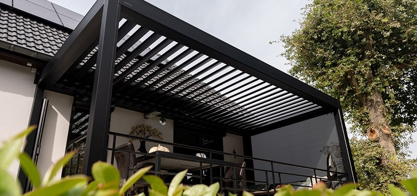 Garden Pergola and Screens
