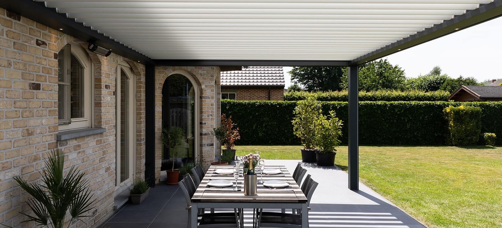 Lean-to Pergola